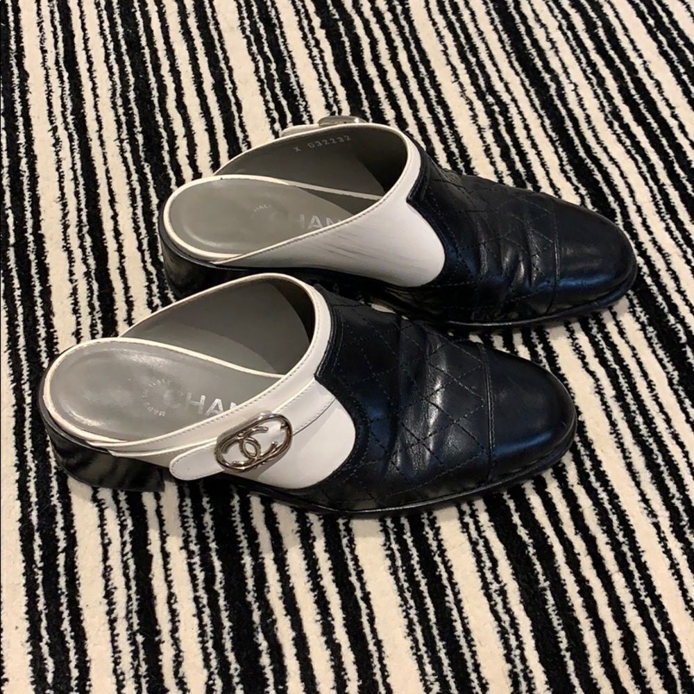 Chanel mules authentic  - Picture 2 of 7